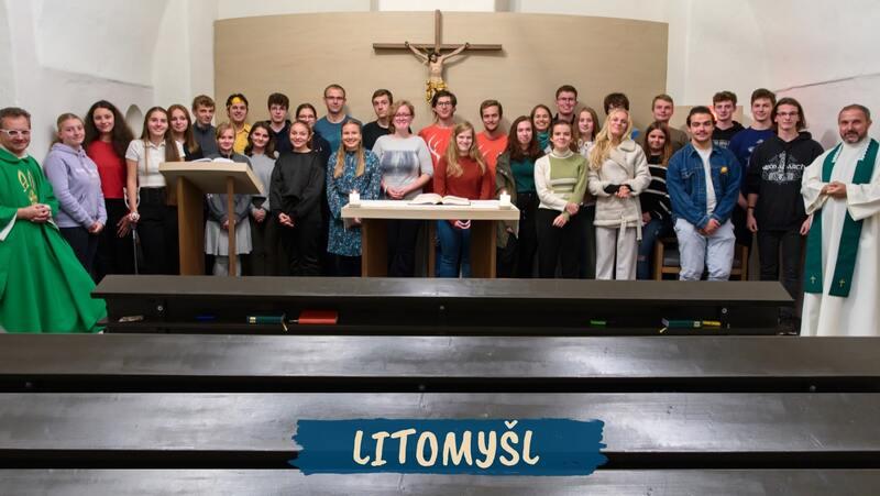 Skupinová fotka vikariátu Litomyšl